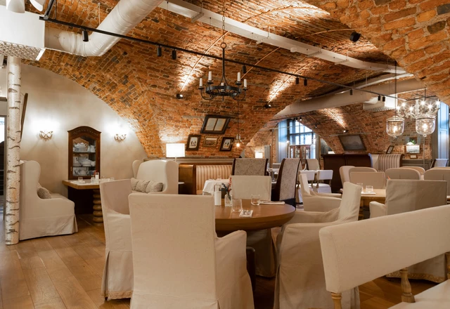 Ресторан «Таможня» Основной зал - фото 15