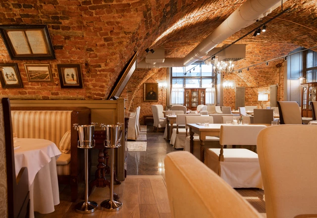 Ресторан «Таможня» Основной зал - фото 4