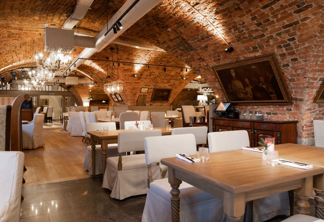 Ресторан «Таможня» Основной зал - фото 18