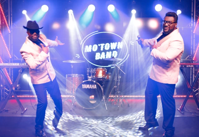 Кавер-группа MO`TOWN BAND - слайд 12