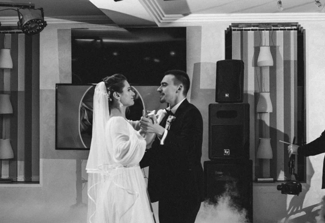 Ведущая Загородникова Юлия - слайд 15