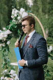 Ведущий-актер Алексей Красовский - фото 16