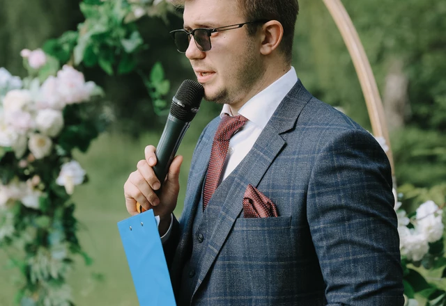 Ведущий-актер Алексей Красовский - слайд 15