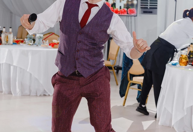 Ведущий-актер Алексей Красовский - слайд 16