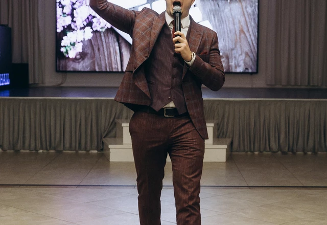 Ведущий-актер Алексей Красовский - слайд 20