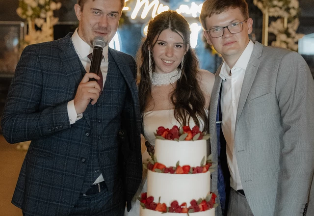 Ведущий-актер Алексей Красовский - слайд 8