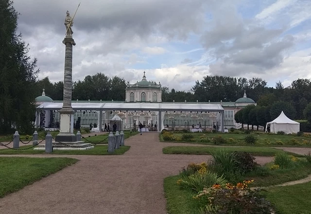 Усадьба Кусково Шатер на Партере - фото 2