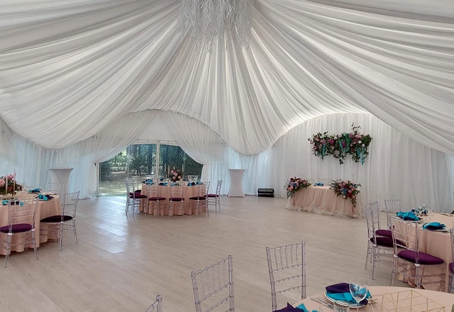 Усадьба Кусково Шатёр на Воздушном театре 