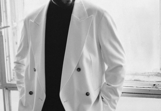 Ведущий Артем Палыч - фото 1