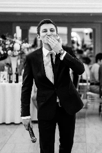 Ведущий Илья Рябов - фото 12