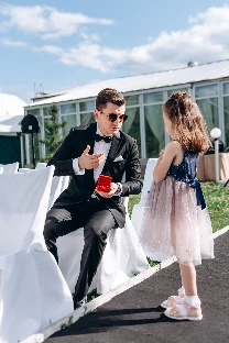 Ведущий Илья Рябов - фото 9