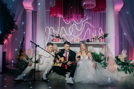 Ведущий Илья Рябов - фото 8