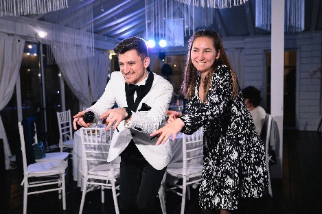 Ведущий Илья Рябов - фото 3