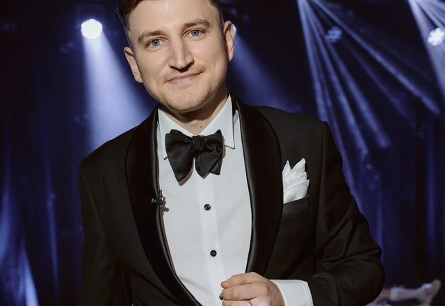 Ведущий Илья Рябов - слайд 20