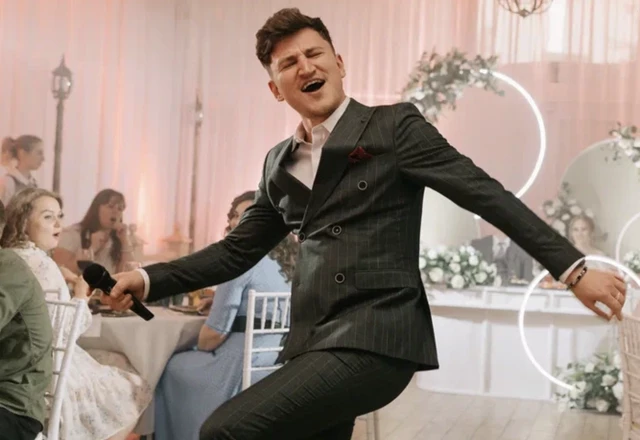 Ведущий Илья Рябов - слайд 3