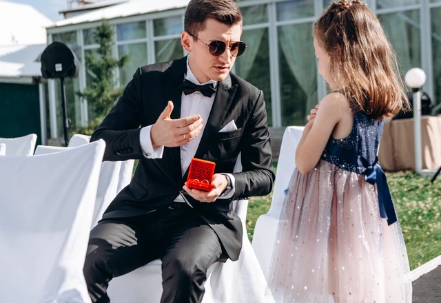 Ведущий Илья Рябов - слайд 8