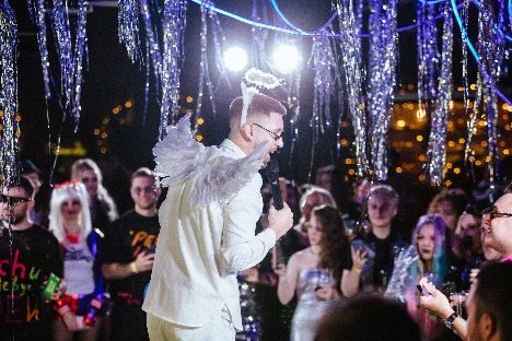 Ведущий Евгений Устьян - фото 13