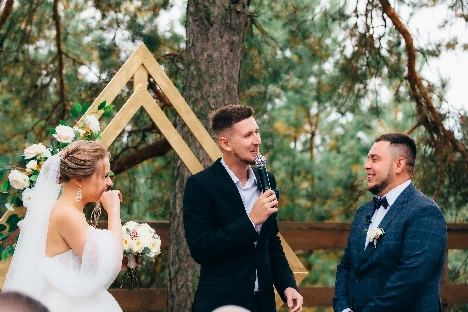 Ведущий Евгений Устьян - фото 3