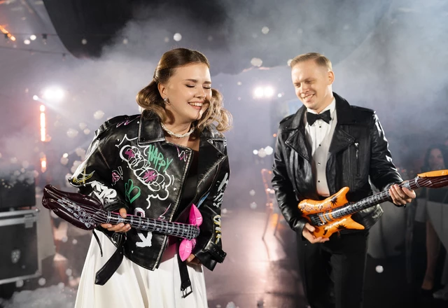 Ведущий Евгений Устьян - слайд 6