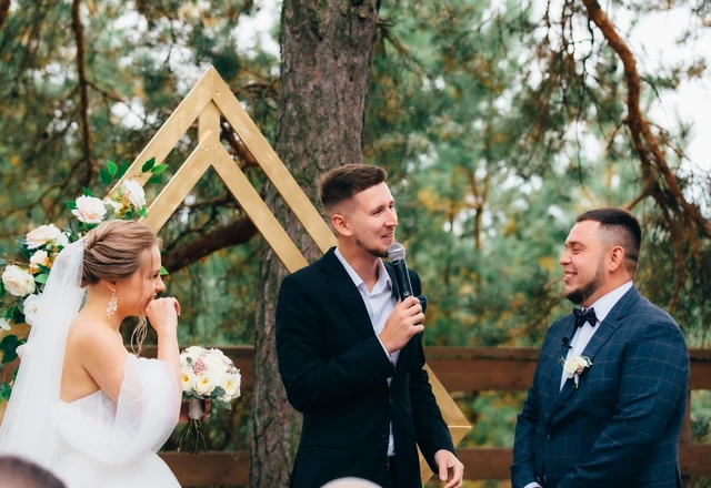 Ведущий Евгений Устьян - слайд 2