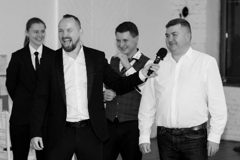 Ведущий Ярослав Никонов - фото 10