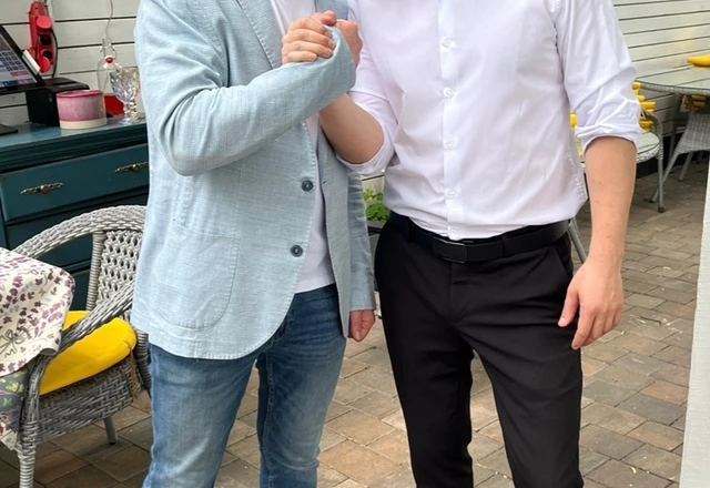 Ведущий Ярослав Никонов - слайд 16