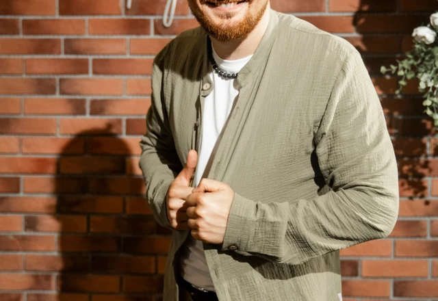 Ведущий Ярослав Никонов - слайд 5