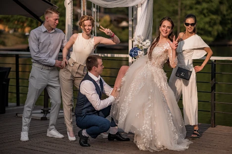 Ведущий Евгений Ходзицкий - фото 18