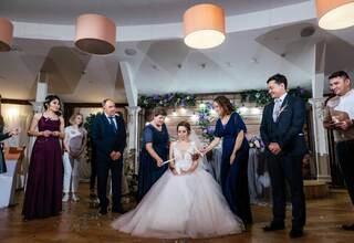 Ведущая Евгения Пальникова - слайд 1