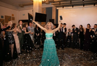 Ведущая Евгения Пальникова - слайд 10