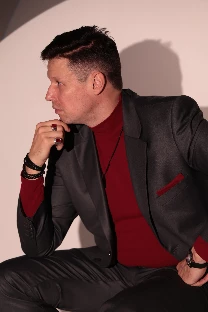 Ведущий Виталий Стил - фото 11