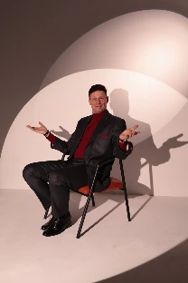 Ведущий Виталий Стил - фото 4