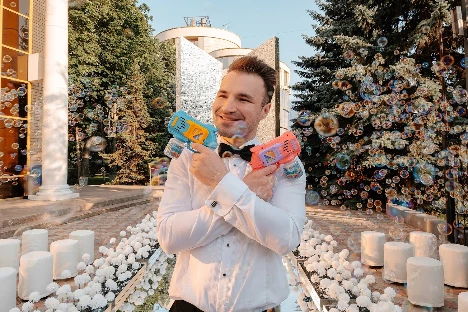 Ведущий Никита Малышев - фото 5