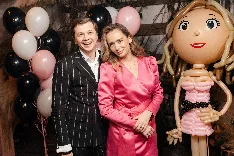 Ведущий Евгений Цветков - фото 17