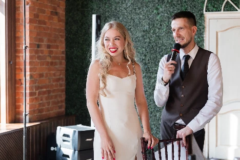 Ведущий Владимир Блинов - фото 17