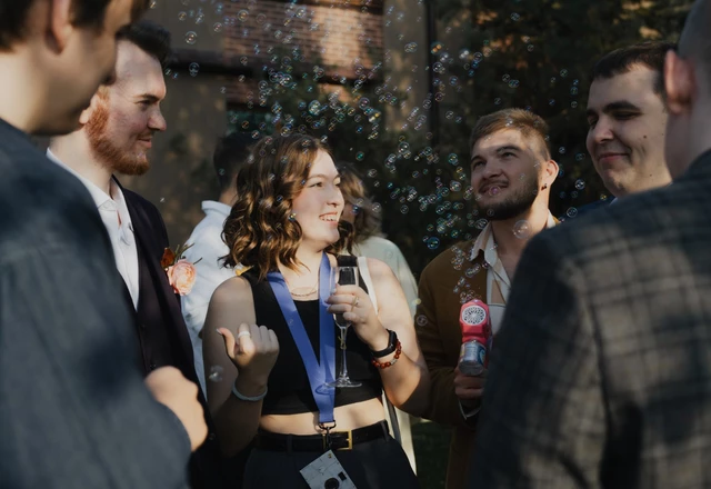 Ведущий Илья Никишин - слайд 13