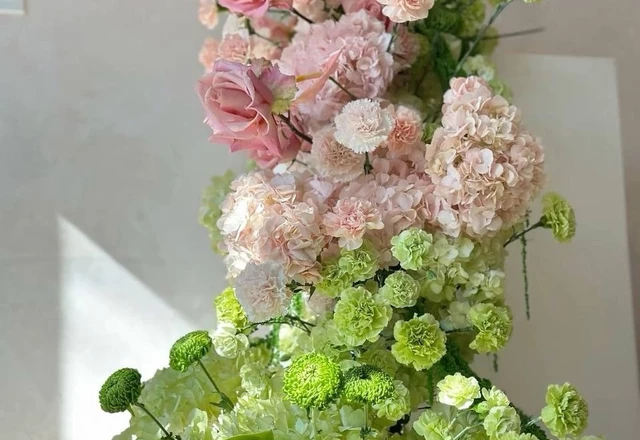 Студия свадебной флористики Flamor Wedding - слайд 5