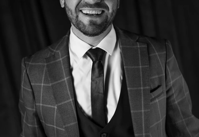 Ведущий Евгений Медведев - слайд 13