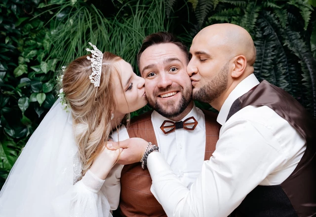 Ведущий Евгений Медведев - слайд 3