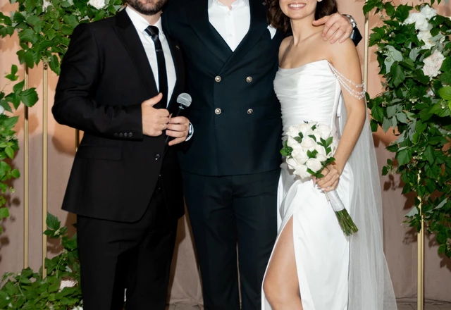 Ведущий Евгений Медведев - слайд 10