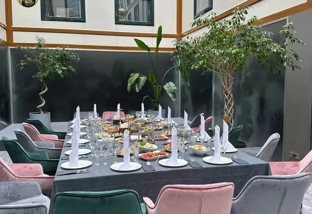 Банкетный зал «Академия вкуса Атриум»  Мероприятия у нас