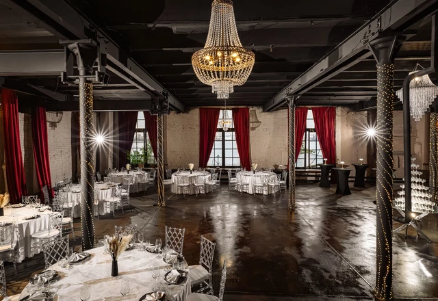 Фурса Лофт на Кожевенной линии / Fursa Loft  Банкетный зал 