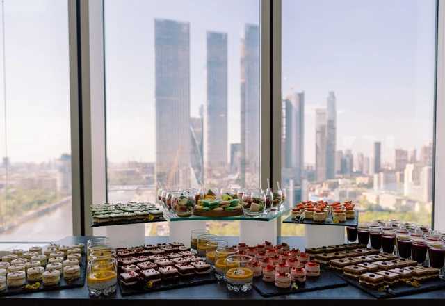 Свадебный проект ЦМТ Москва / WTC Wedding Залы с видом на Арбат и Сити - фото 5