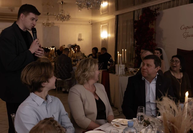 Ведущий Андрей Золотухин | София и Григорий - фото 1193