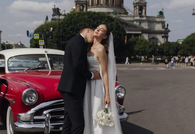 Ведущий Андрей Золотухин | Даниил и Елизавета 