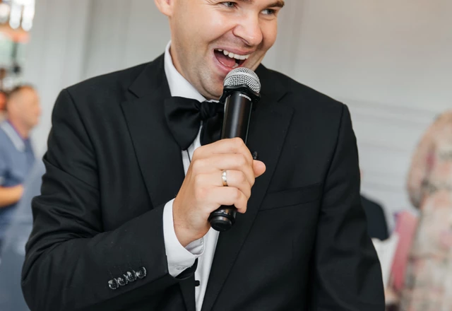 Энергичный Ведущий – Игорь Кропи - слайд 16