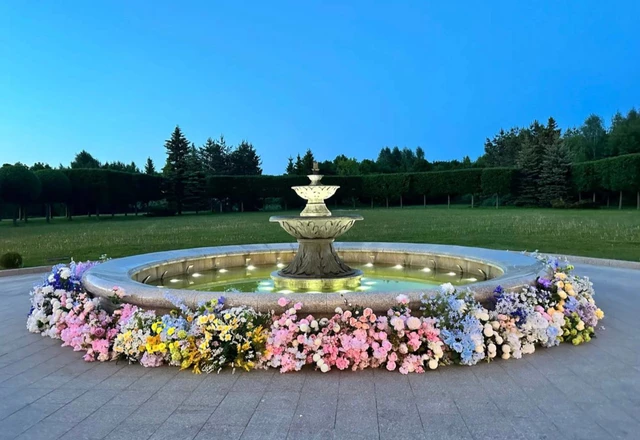 Студия флористики и декора «5-й сезон» - слайд 1