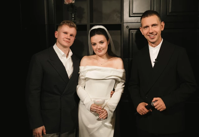 Ведущий Виктор Зуйков | Камерная свадьба в Сезонах на Фонтанке - фото 91