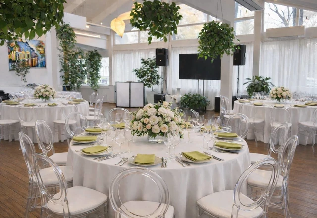 Банкетный комплекс ЛенинГрад / LeninGrad  Веранда