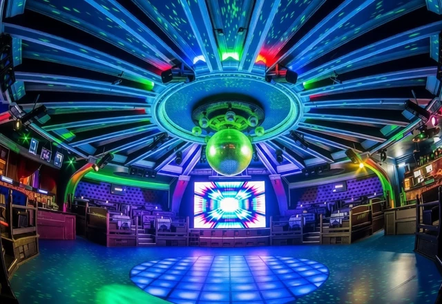 Банкетный комплекс ЛенинГрад / LeninGrad  Ночной клуб